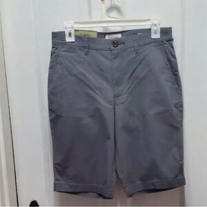 Linden Stretch Slim Fit Gray Short For Male Fashion.